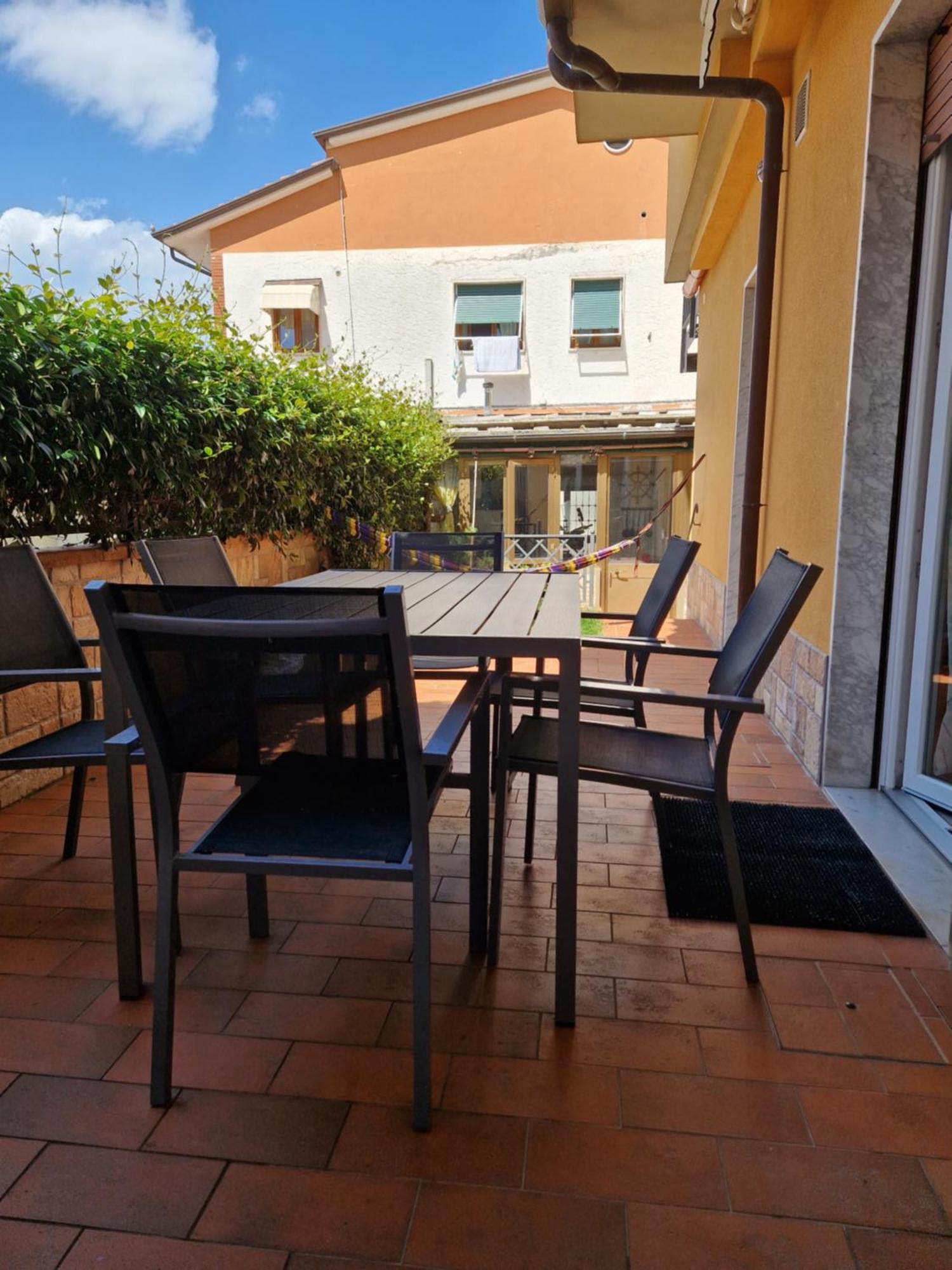 Between Pisa And 5 Terre Marina Di Carrara Zewnętrze zdjęcie